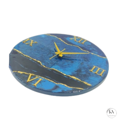 Blue resin clock