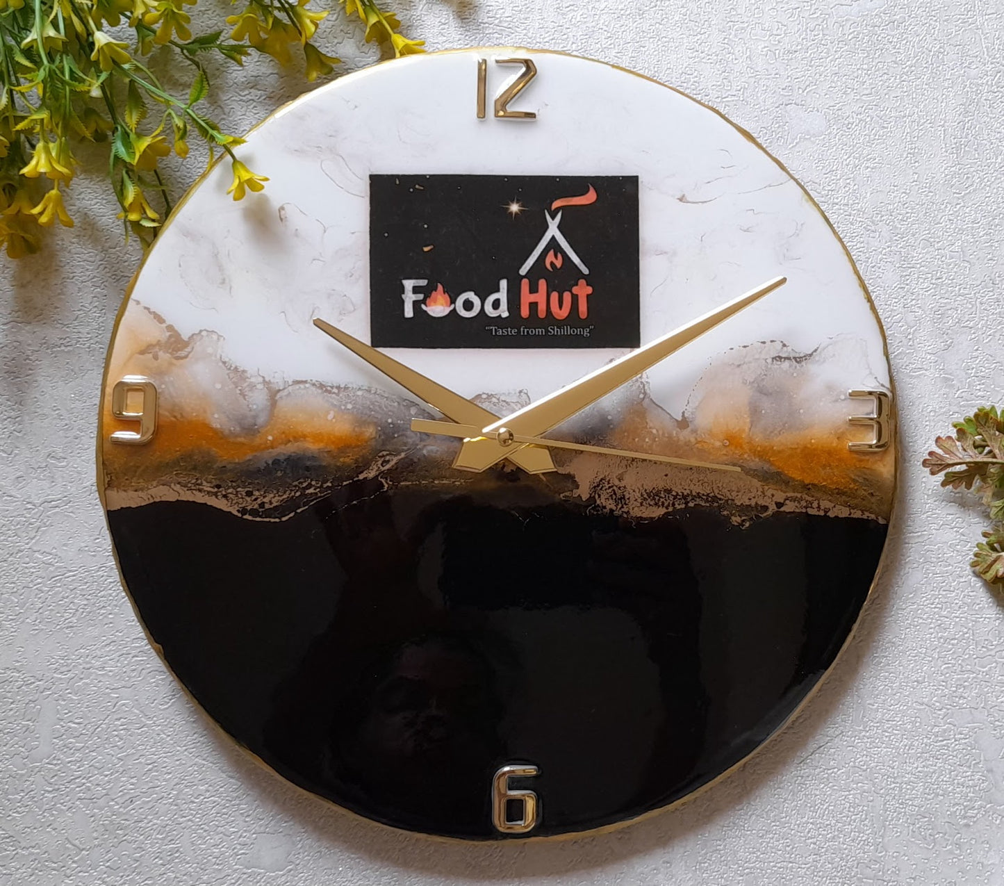 Customized wall clock