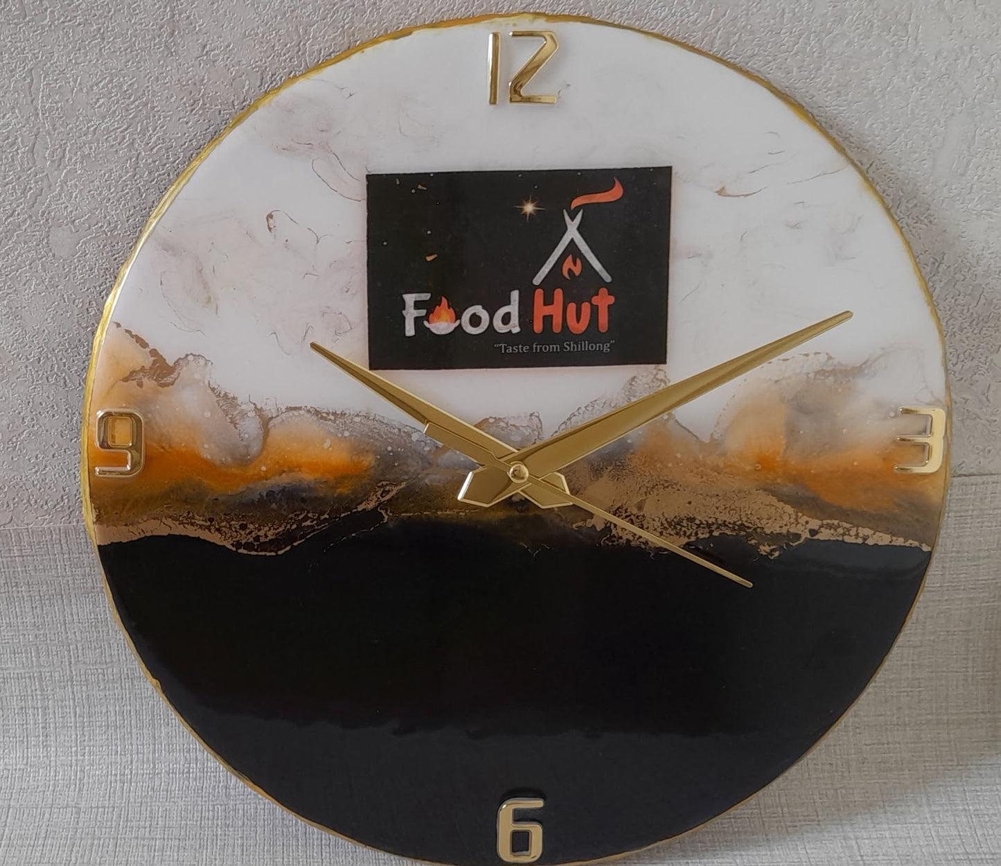 Customized wall clock