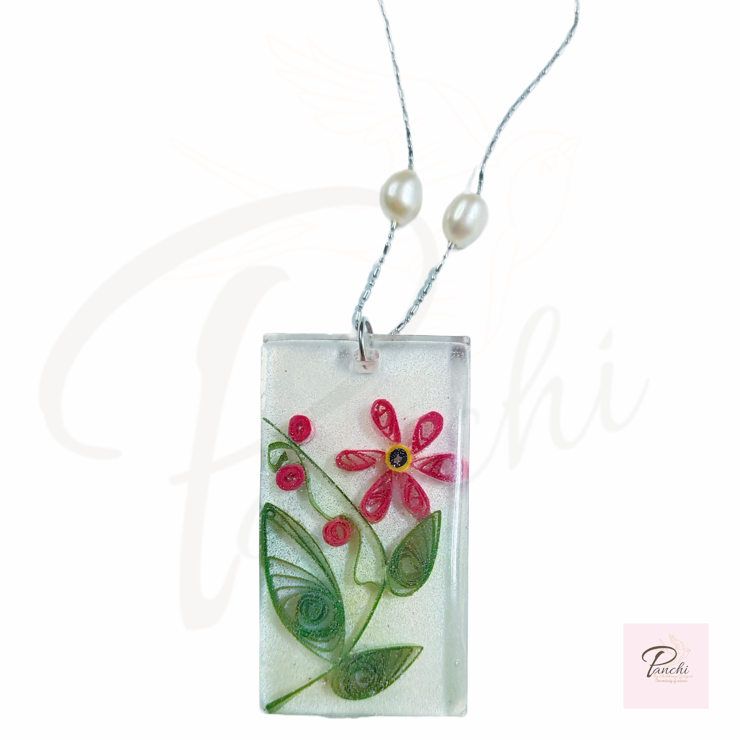 Quilling flower pendant