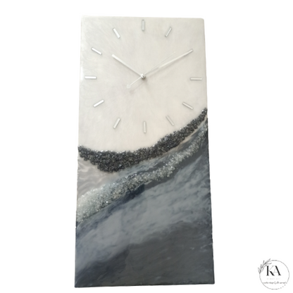 Crystal resin clock