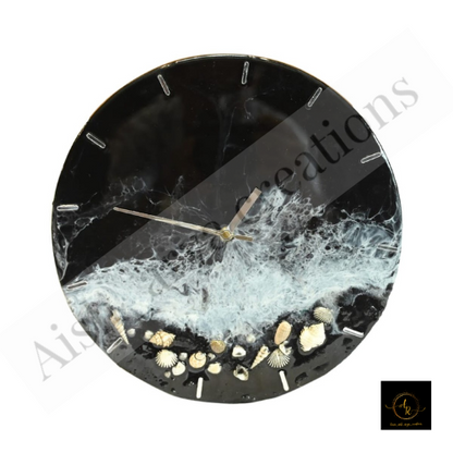 Black sea clock