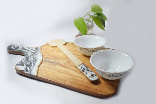 Marble Wooden platter with spatula