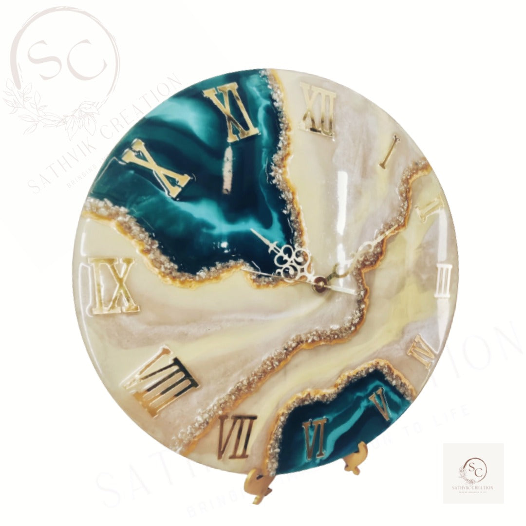 Geode wall clock