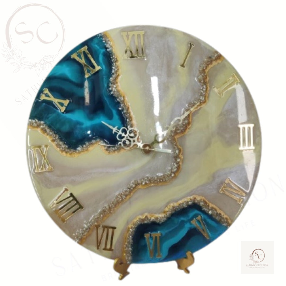 Geode wall clock