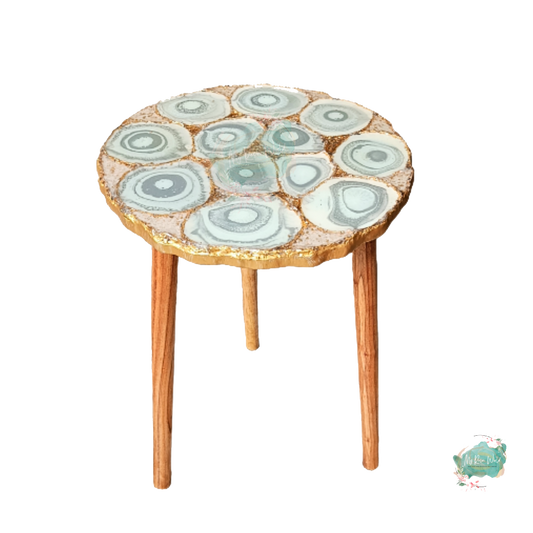 PEBBLE TABLE