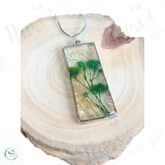 Green gypsy pendant