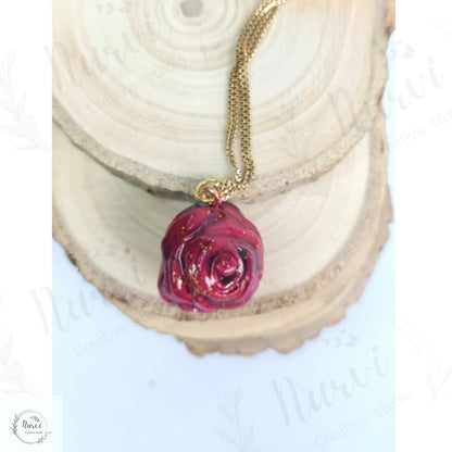 Rose pendant