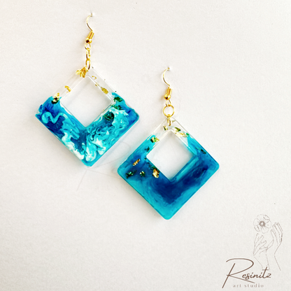 Oceanic theme earrings